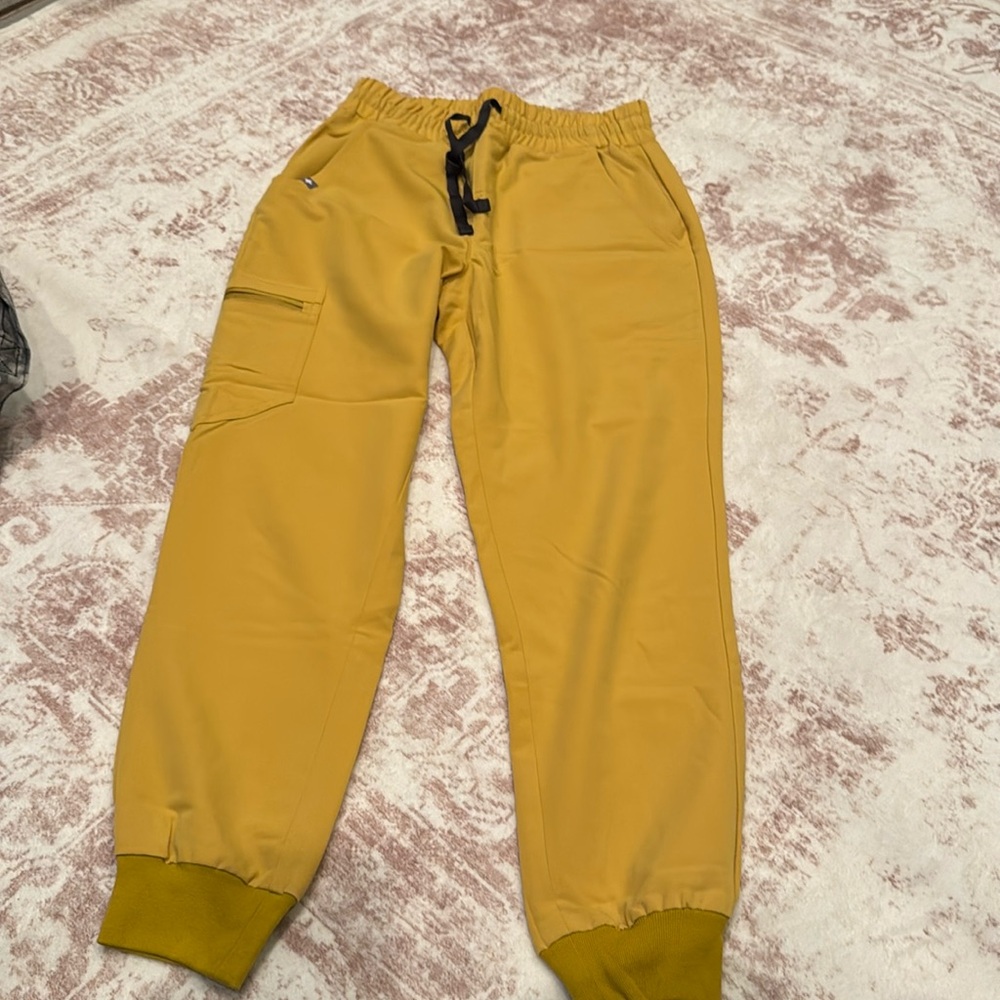 Gold figs scrub pants joggers